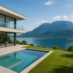 À Saint-Jorioz, cette maison panoramique sur le lac est un bijou architectural